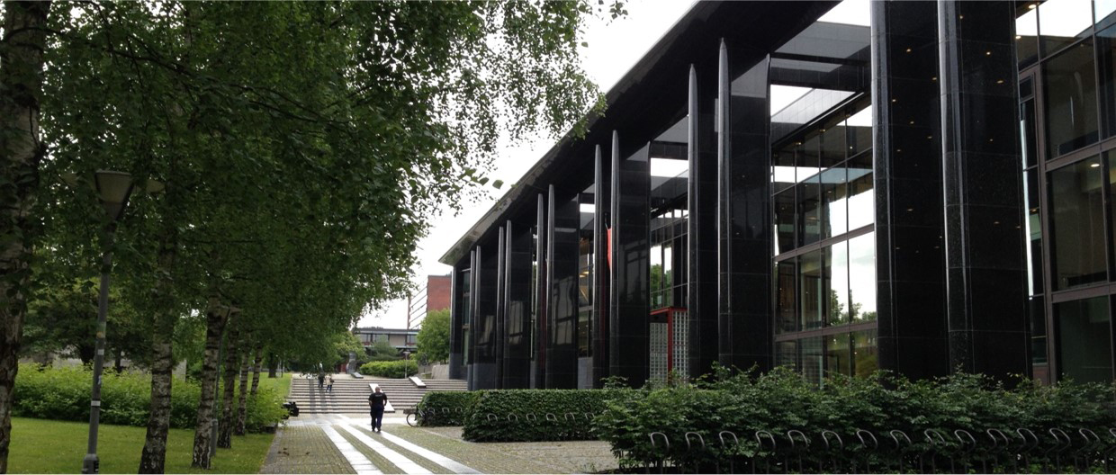 beate-ellingsen-uio-universitetsbiblioteket-fasade2