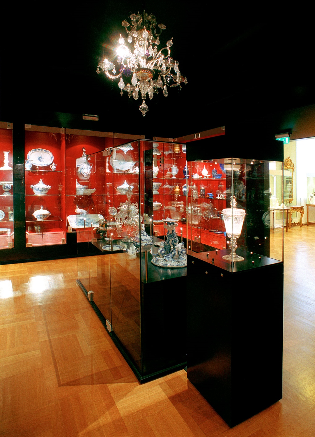beate-ellingsen-kunstindustrimuseet-glassmonter-rod